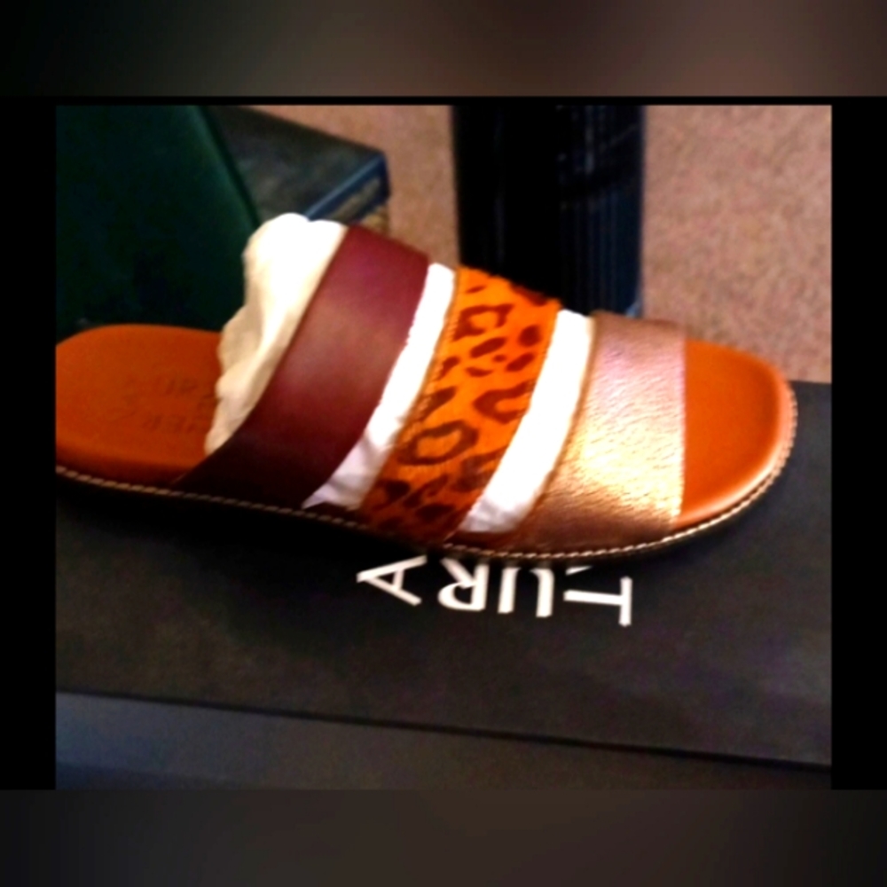 Naturalizer Women's Sandals - Picture 2 of 4